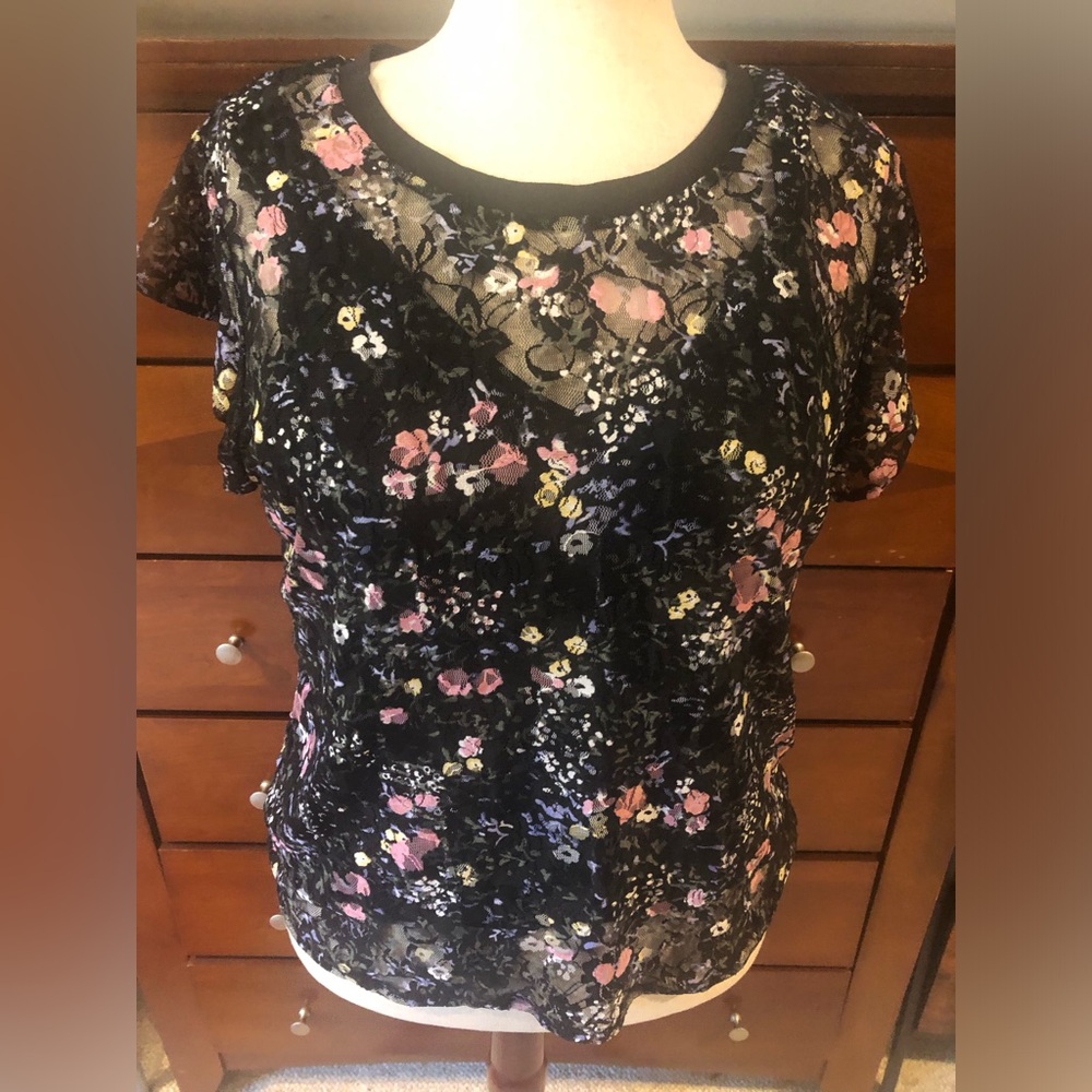 Laundry By Shelli Segal Black Floral Lace Short-Sleeve Top